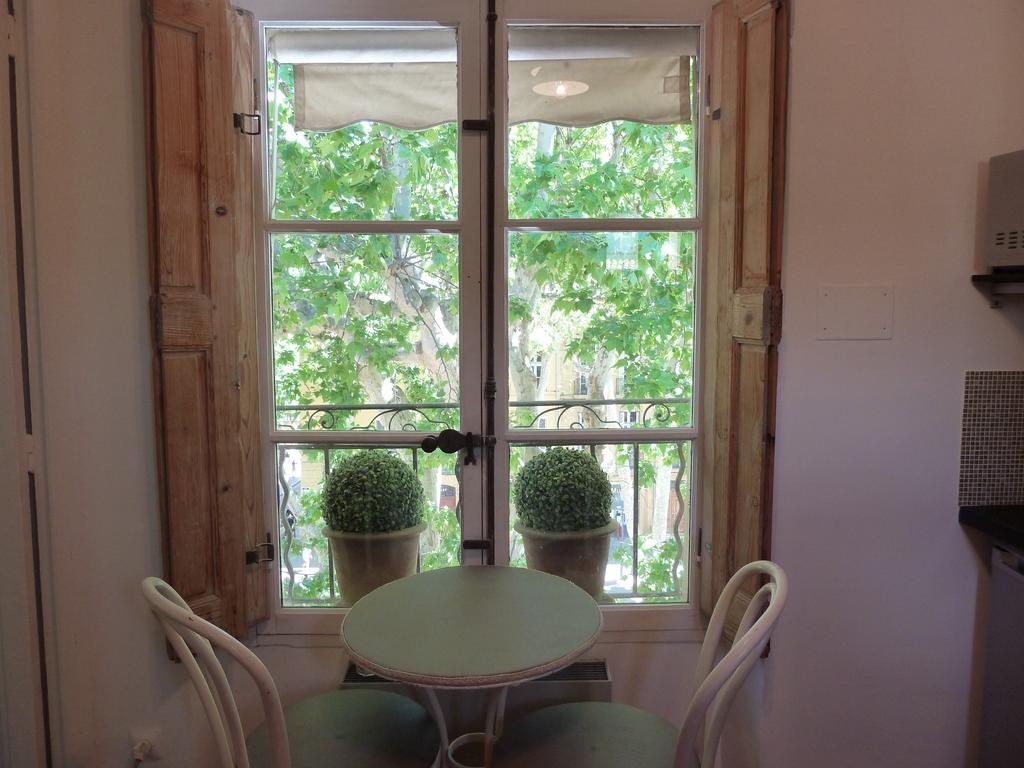 Appartement Cours Mirabeau Crsmb Aix-en-Provence Habitación foto
